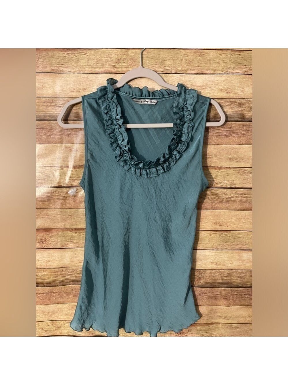 Signature by Larry Levine Women’s Sleeveless Top Blouse Green Shirt Size: Medium
